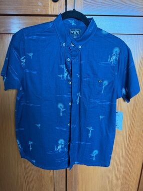 Billabong Men’s Navy Blue Short Sleeve Button-Down Shirt